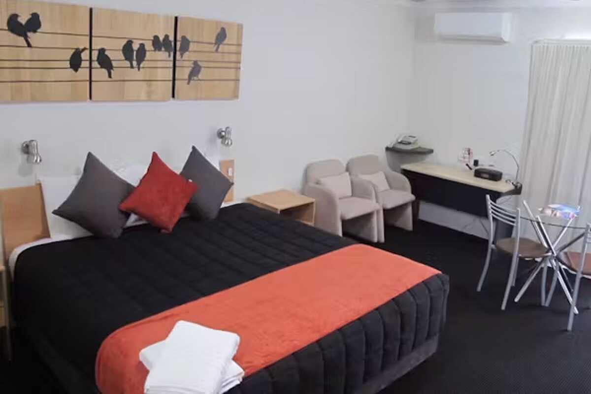 Aston Hill Motor Lodge